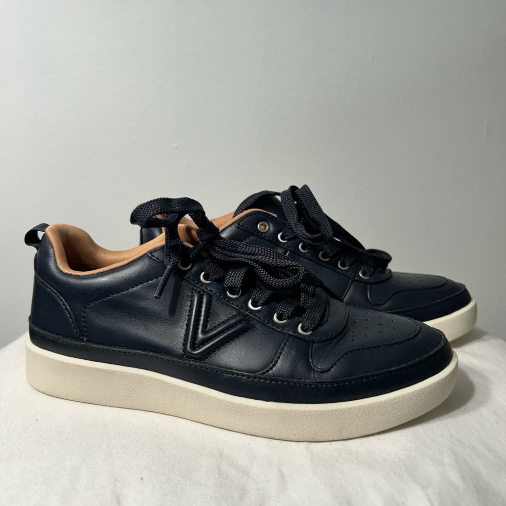 Men's Blue Vionic Leather Sneakers